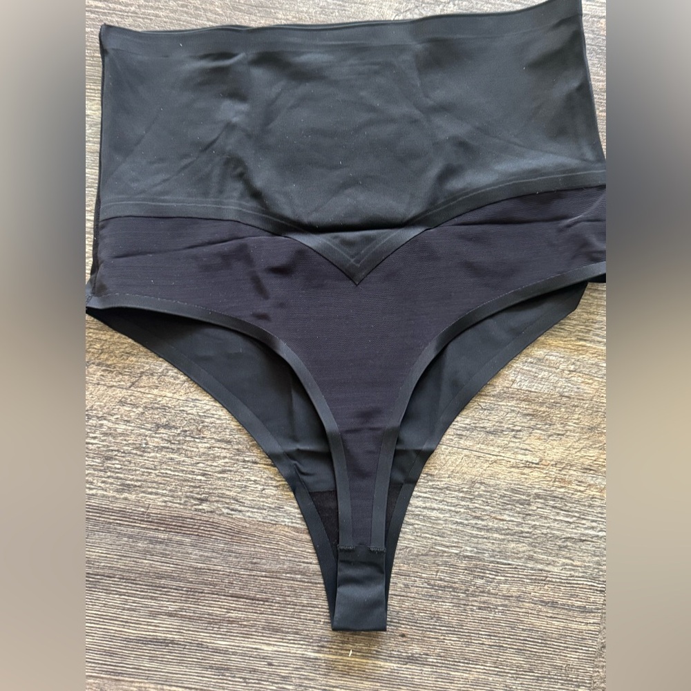 NEW Tummy Control Shapewear Seamless Body Shaper Panties‎ Thong Underwear Medium